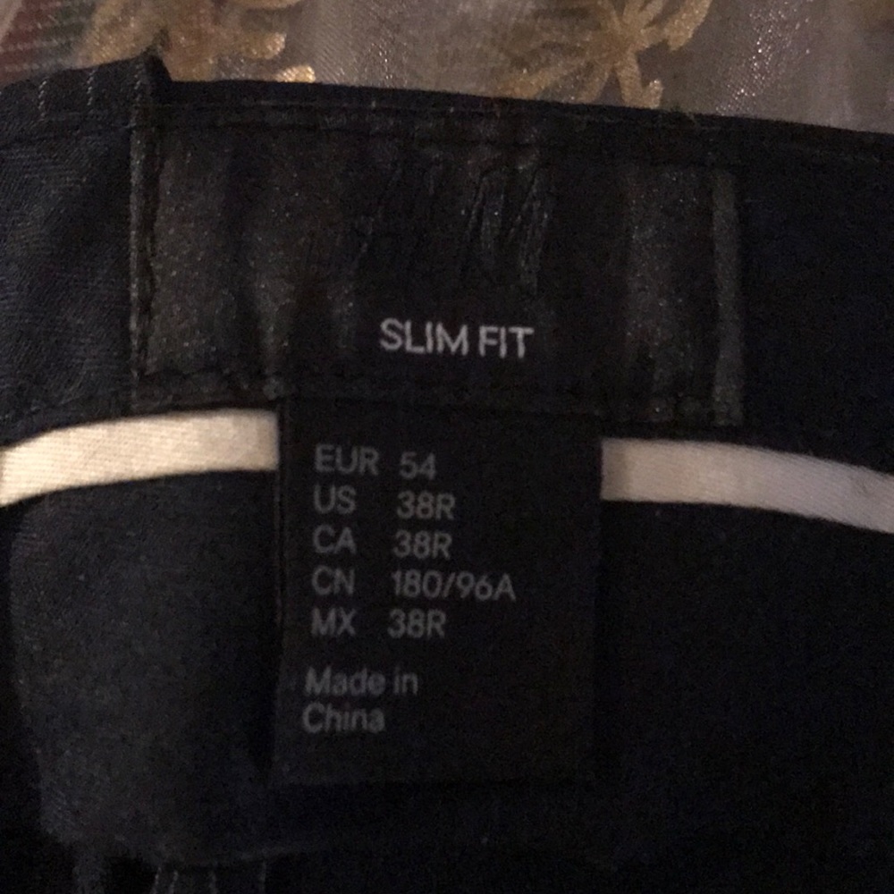 H&M’s blue striped slacks